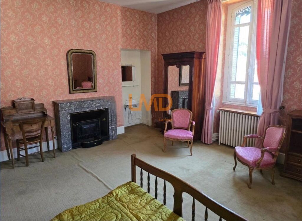 Photo 9 : Aveyron grande maison familliale sur terrain clôt