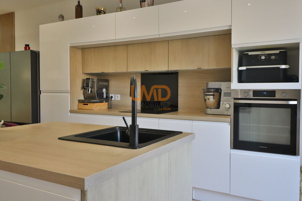 Photo 11 : maison de caractère 160m2 avec garage et jardin