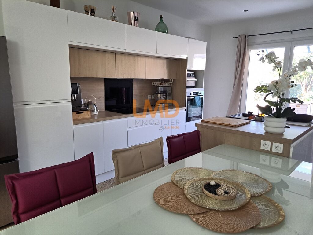 Photo 3 : maison de caractère 160m2 avec garage et jardin