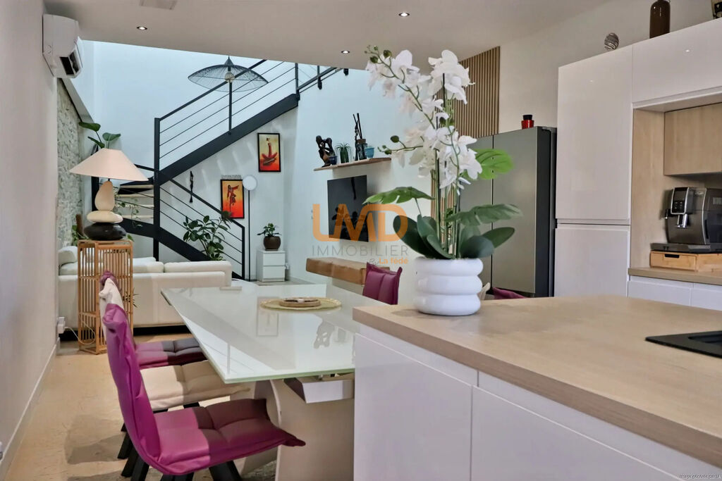 Photo 5 : maison de caractère 160m2 avec garage et jardin