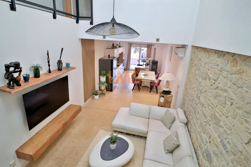 Photo 9 : maison de caractère 160m2 avec garage et jardin