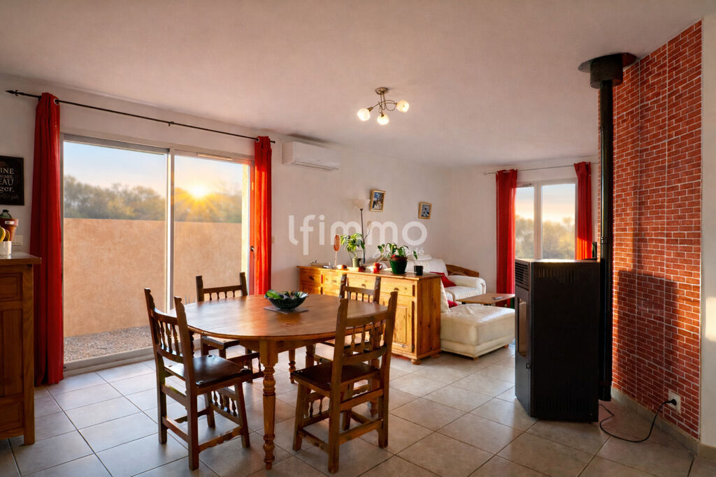 Photo 2 : 🏡 Maison T4 de plain-pied 85 m² à Saint Nazaire - Le Somail