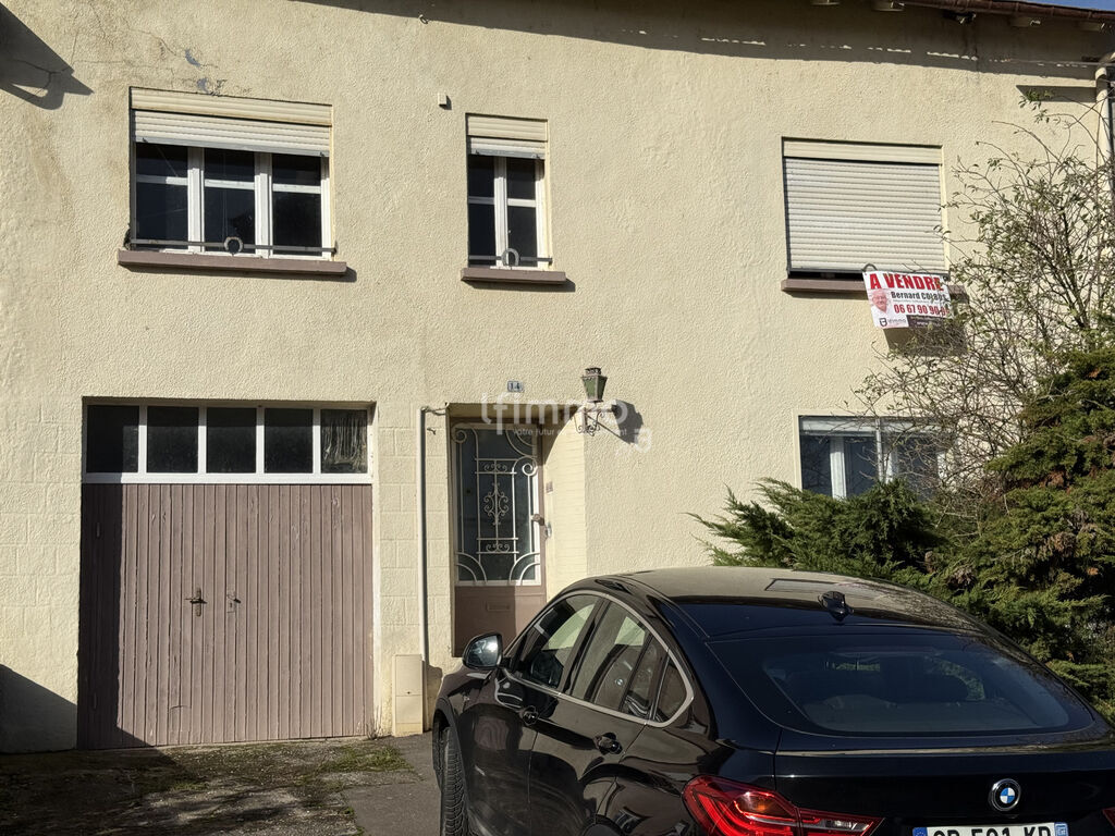 Photo 1 : Vends à Gomelange une maison de village de 200 m2
