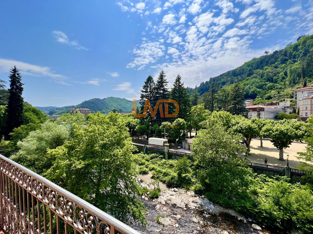 Photo 1 : Appart-hôtel 10 chambres  Fort rendement locatif