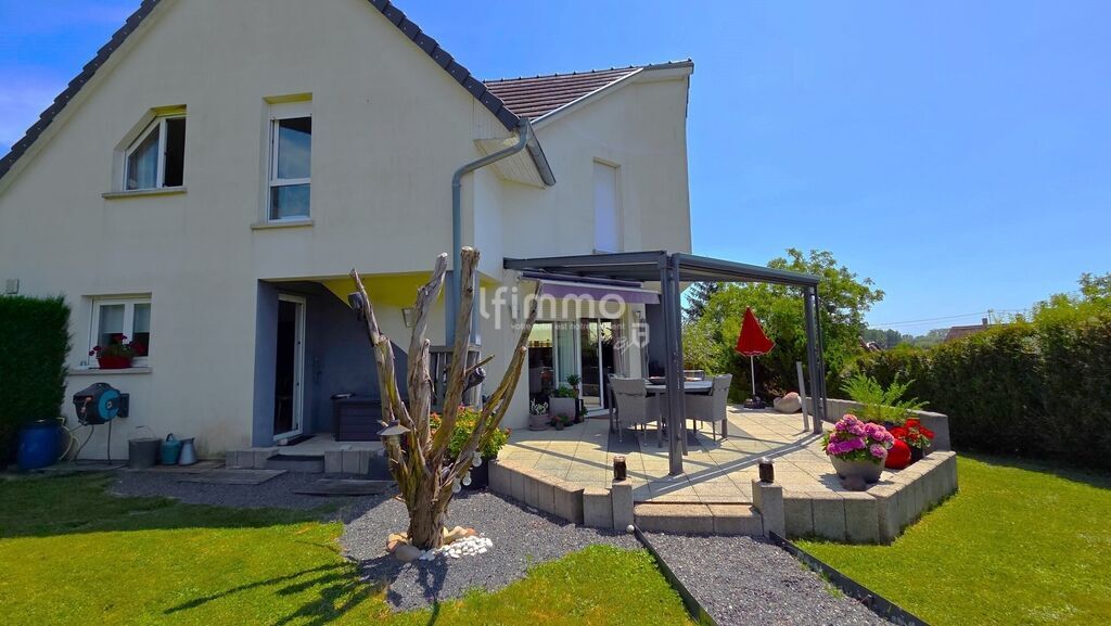 Photo 2 : Maison d’architecte, 6 pièces, double garage, piscine, Spa