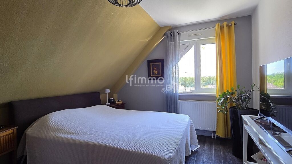 Photo 9 : Maison d’architecte, 6 pièces, double garage, piscine, Spa