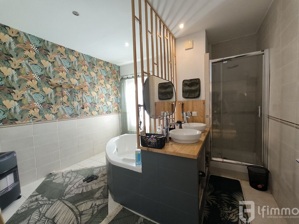 Photo 11 : Maison 227 m2 à Saint-Andre-de-roquelongue