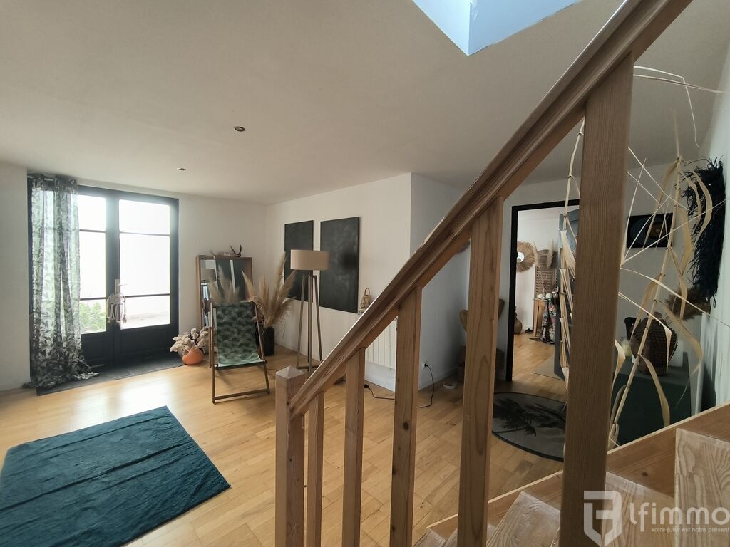 Photo 9 : Maison 227 m2 à Saint-Andre-de-roquelongue