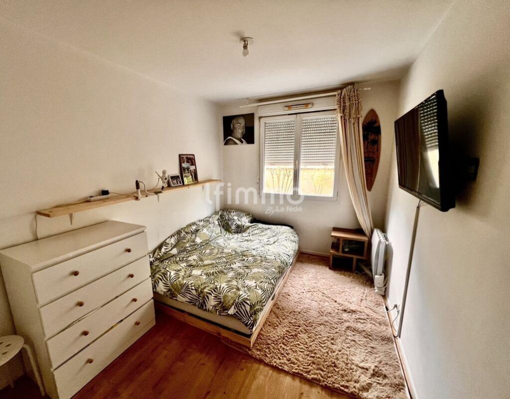 Photo 8 : 91100 Corbeil Essonne, F3 66m2 avec place de parking intérieur