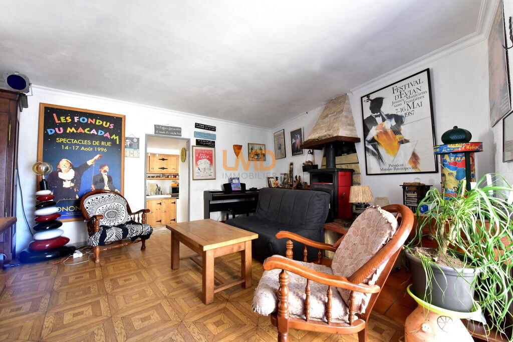 Photo 1 : Maison de village spacieuse à Salles Curan, idéale pour famille