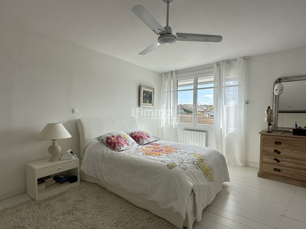 Photo 6 : Maison familiale rénovée avec extérieur – Salles-d’Aude