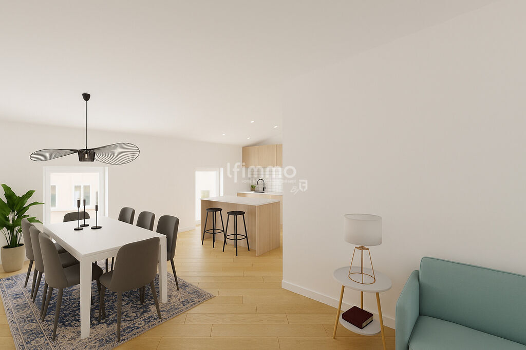 Photo 1 : Grand T4 dernier étage centre ville Narbonne