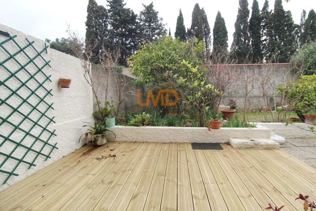 Photo 12 : Villa 3 faces de type 5 sur une parcelle arborée