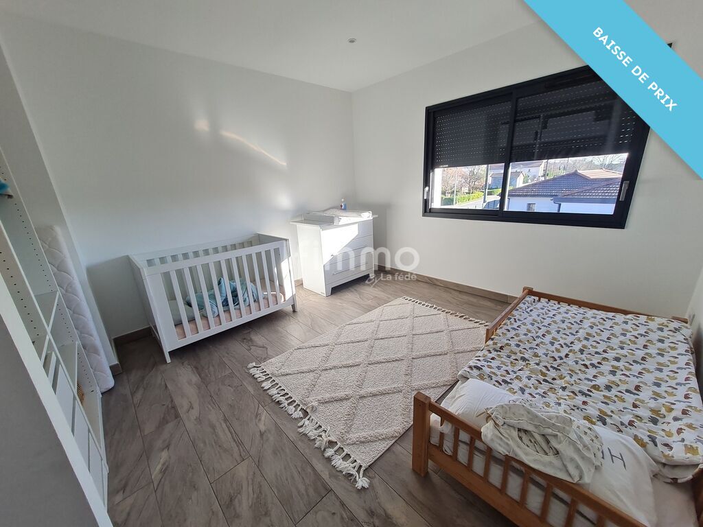 Photo 14 : Maison 141.19m² Terrain 528m² Garage Chalet