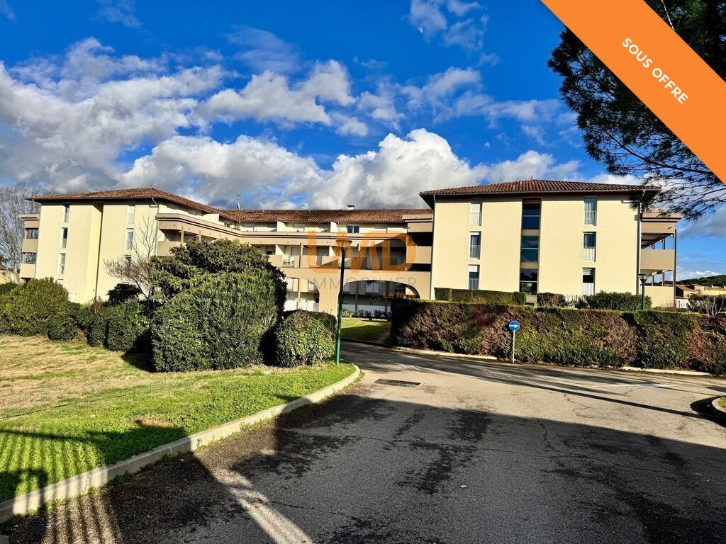 Photo 12 : Bel appartement prox Nîmes à Générac ascenseur piscine parking p