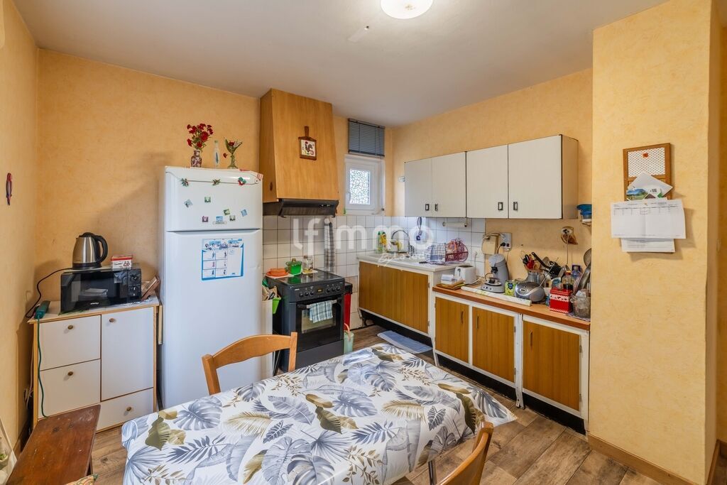 Photo 8 : Habitation familiale, dotée d'une belle construction à Moussey