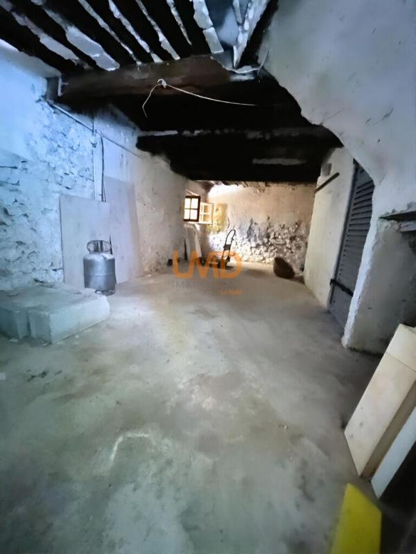 Photo 8 : Maison de village en pierre potentiel Chateaudouble calme