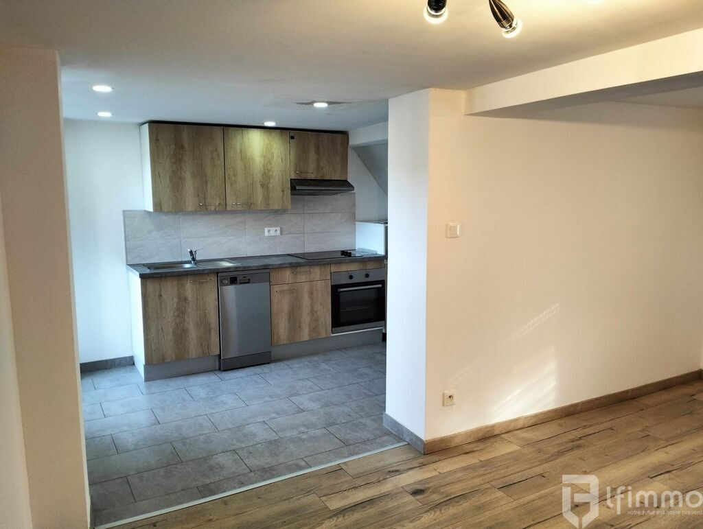 Photo 1 : Maison 3 pièces de 62m2 avec une cour