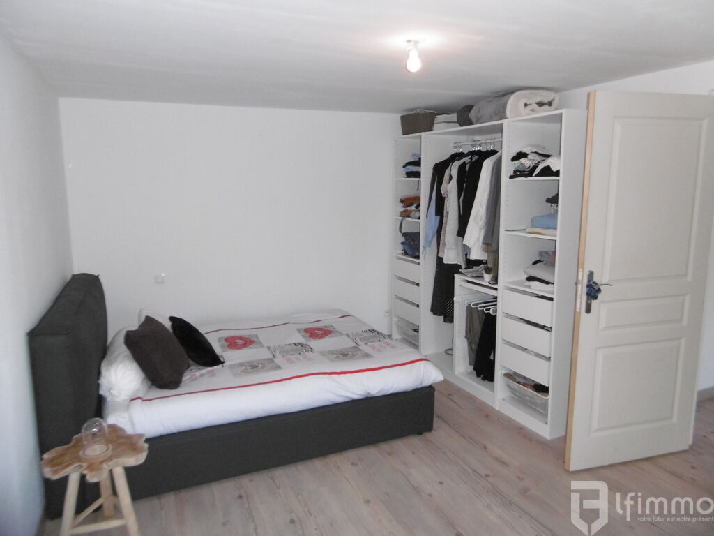Photo 4 : Maison 3 pièces de 62m2 avec une cour