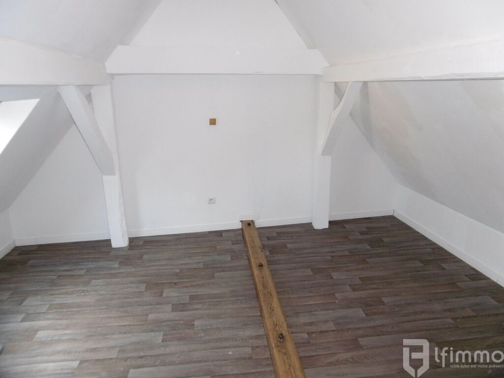 Photo 8 : Maison 3 pièces de 62m2 avec une cour