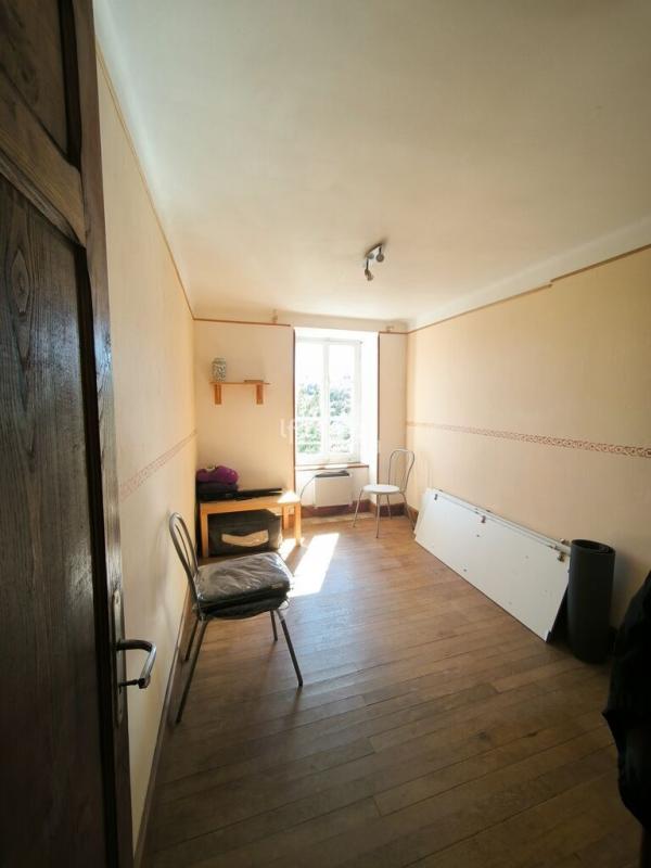 Photo 3 : Castans - Maison de 50 m² R+1