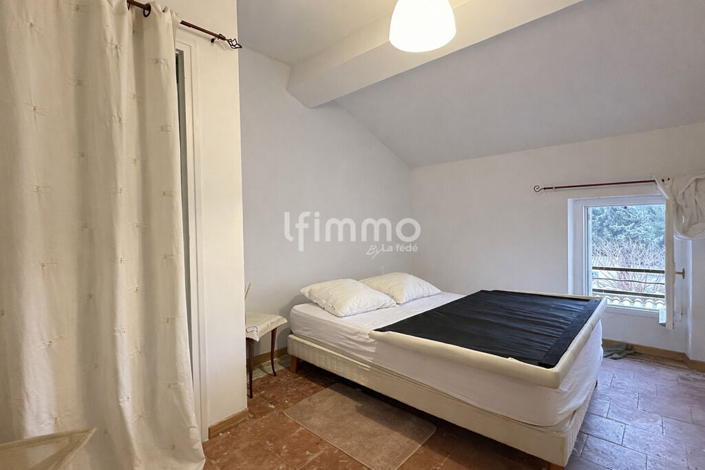 Photo 17 : maison 172 m² – 4 chambres – avec jardin et veranda