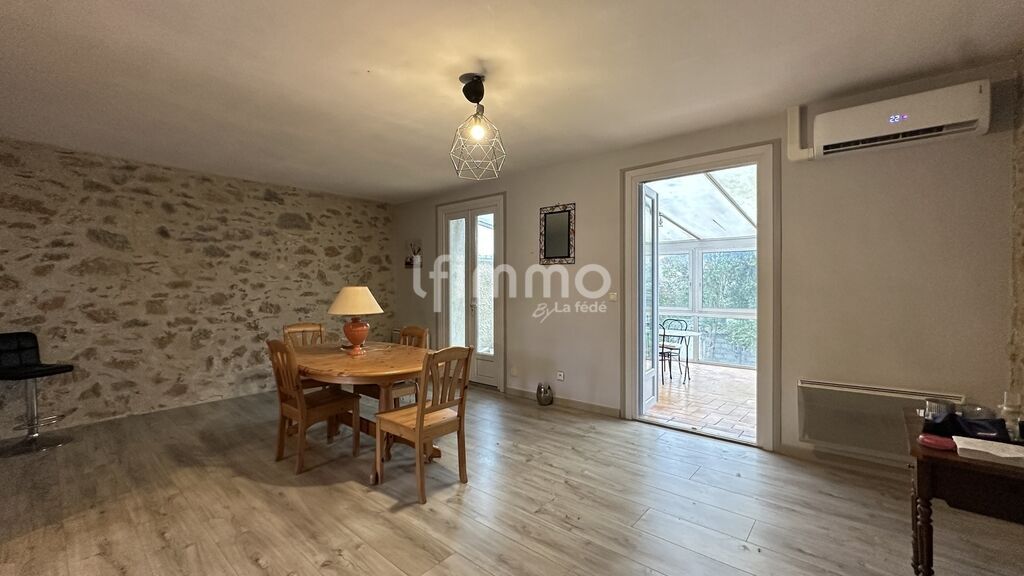 Photo 2 : maison 172 m² – 4 chambres – avec jardin et veranda