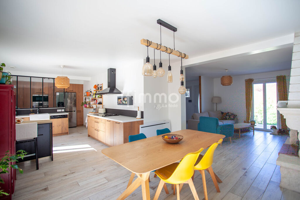 Photo 1 : Pavillon de  7 pièces 156 m² à Cregy les Meaux