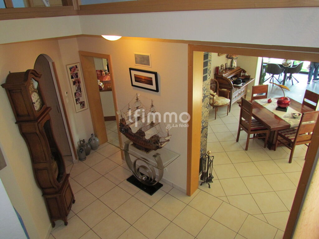 Photo 10 : Maison 7 pièces sur 8,27 ares