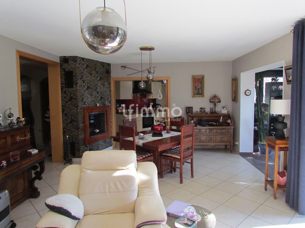 Photo 3 : Maison 7 pièces sur 8,27 ares