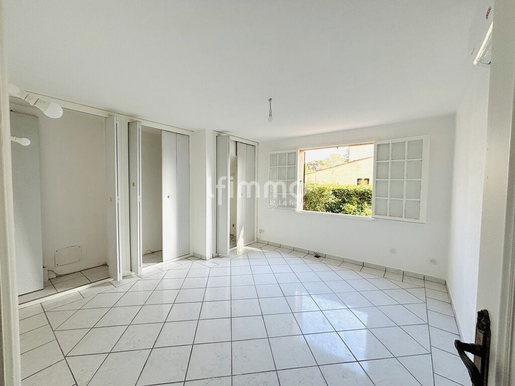Photo 12 : Valescure – Villa 213 m² – 5 chambres – Terrain 1300 m²