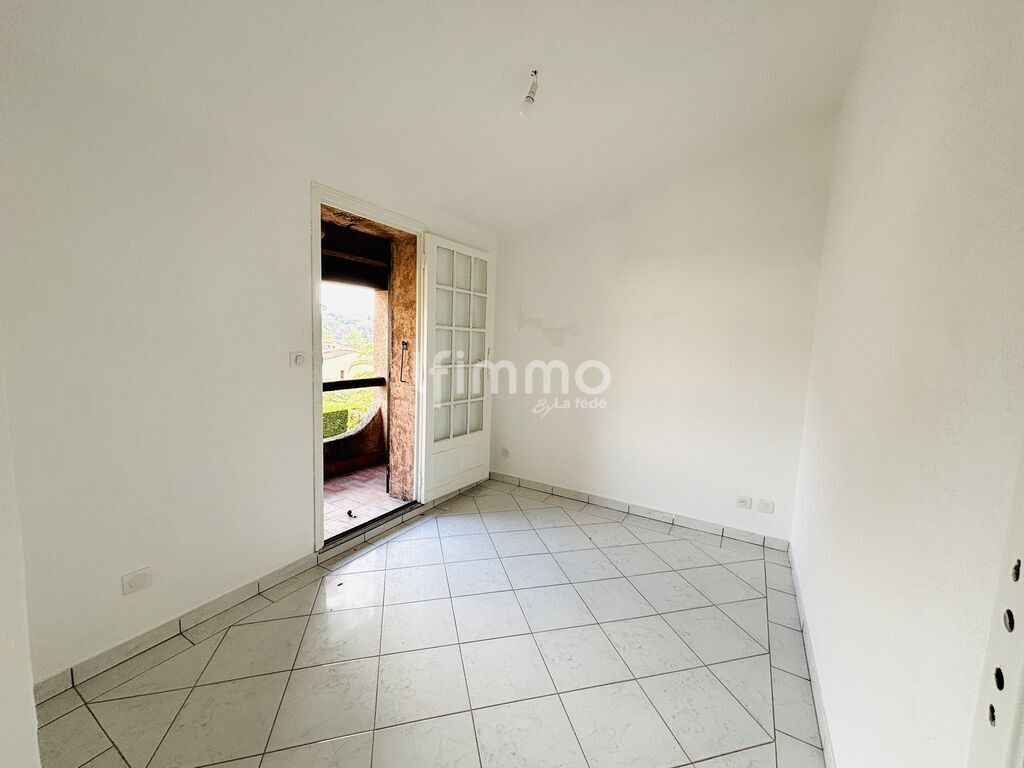 Photo 17 : Valescure – Villa 213 m² – 5 chambres – Terrain 1300 m²