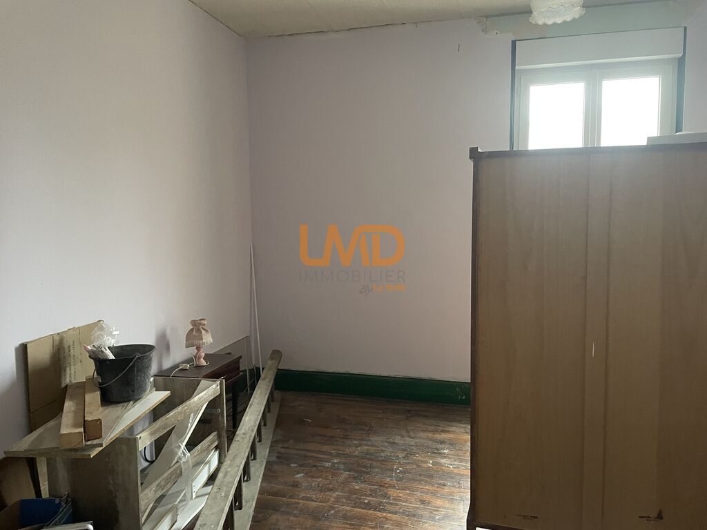 Photo 7 : Maison T7 en pierre sur sous-sol