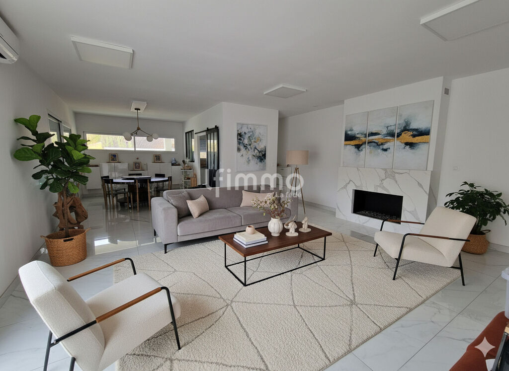 Photo 1 : Maison 121 m² + Dépendance 55 m² - St Sulpice et Cameyrac