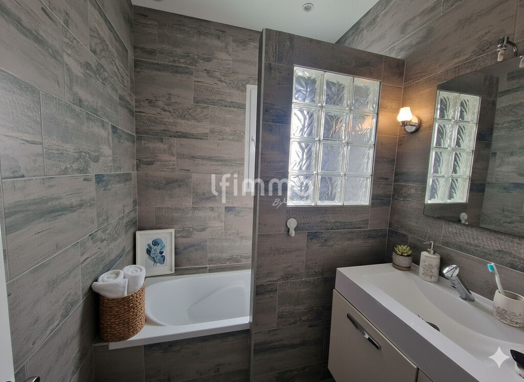 Photo 8 : Maison 121 m² + Dépendance 55 m² - St Sulpice et Cameyrac