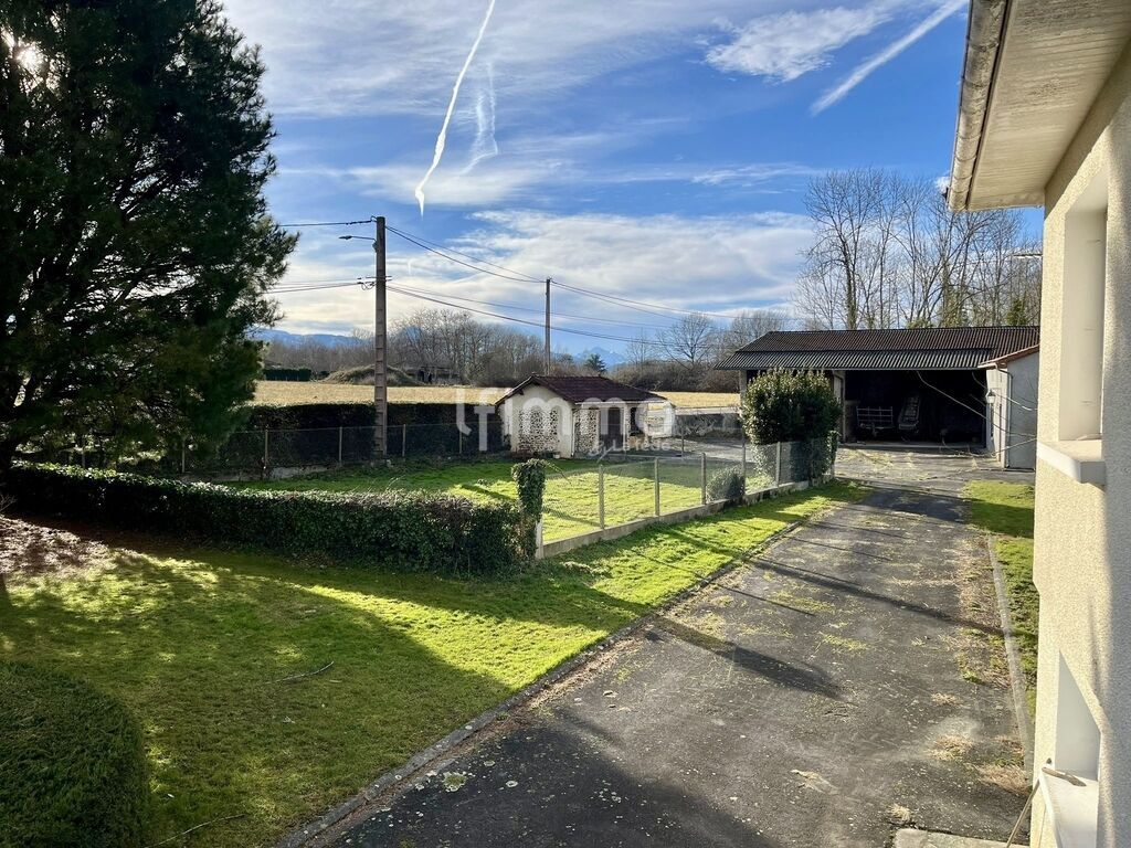 Photo 2 : Maison + ferme rénovée sur 1 ha avec bois
