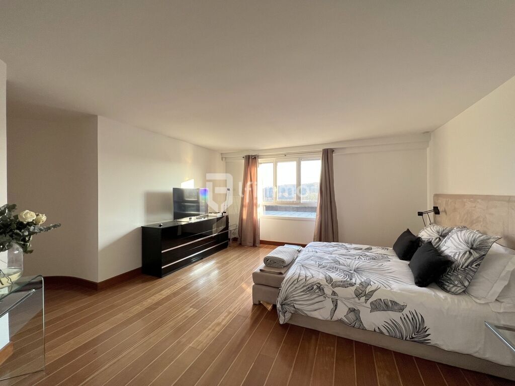 Photo 9 : Exclusivité - Lamorlaye Golf Luzarches - Propriété de 540m² habi