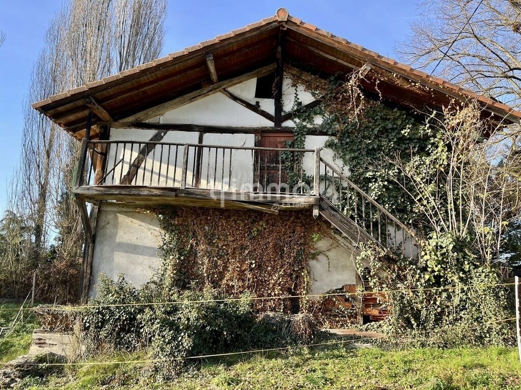 Photo 1 : Ancienne minoterie à rénover sur terrain de 2 600 m²