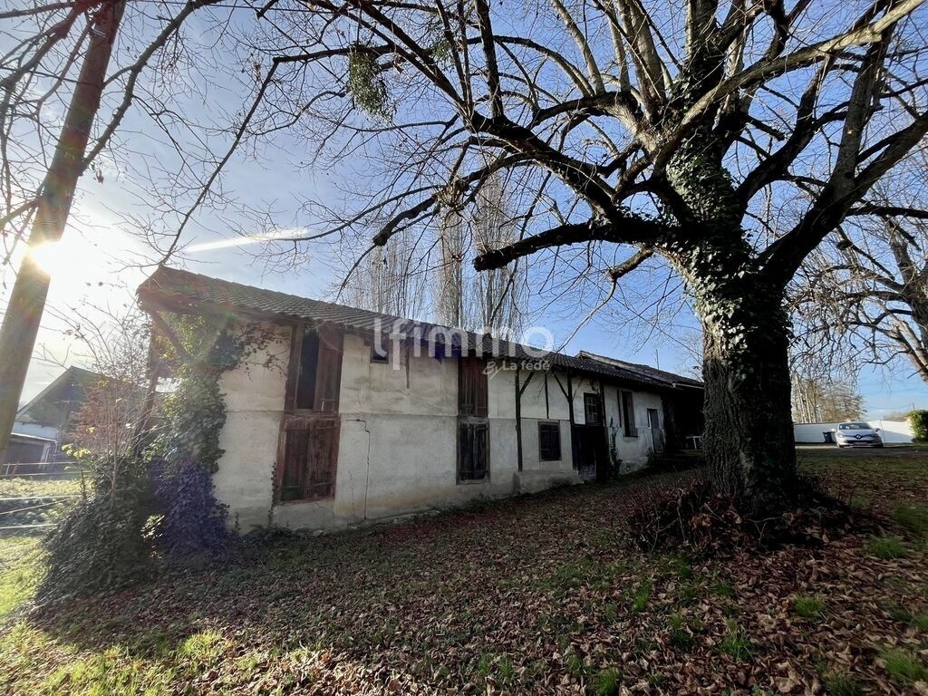 Photo 2 : Ancienne minoterie à rénover sur terrain de 2 600 m²