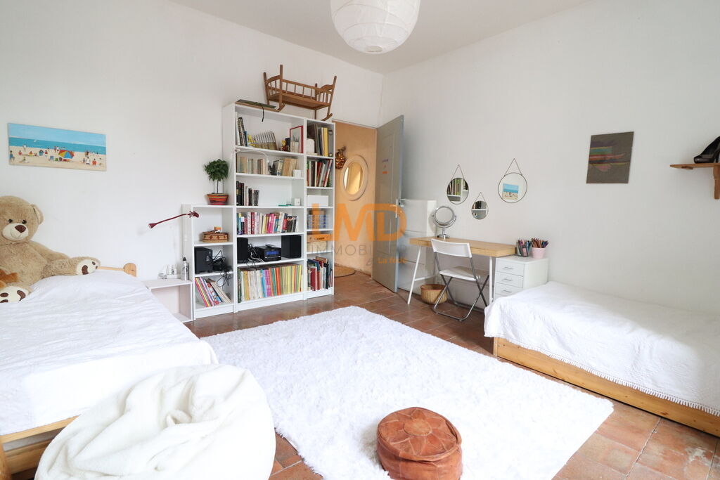 Photo 16 : maison 8 pièces 210m2, jardin