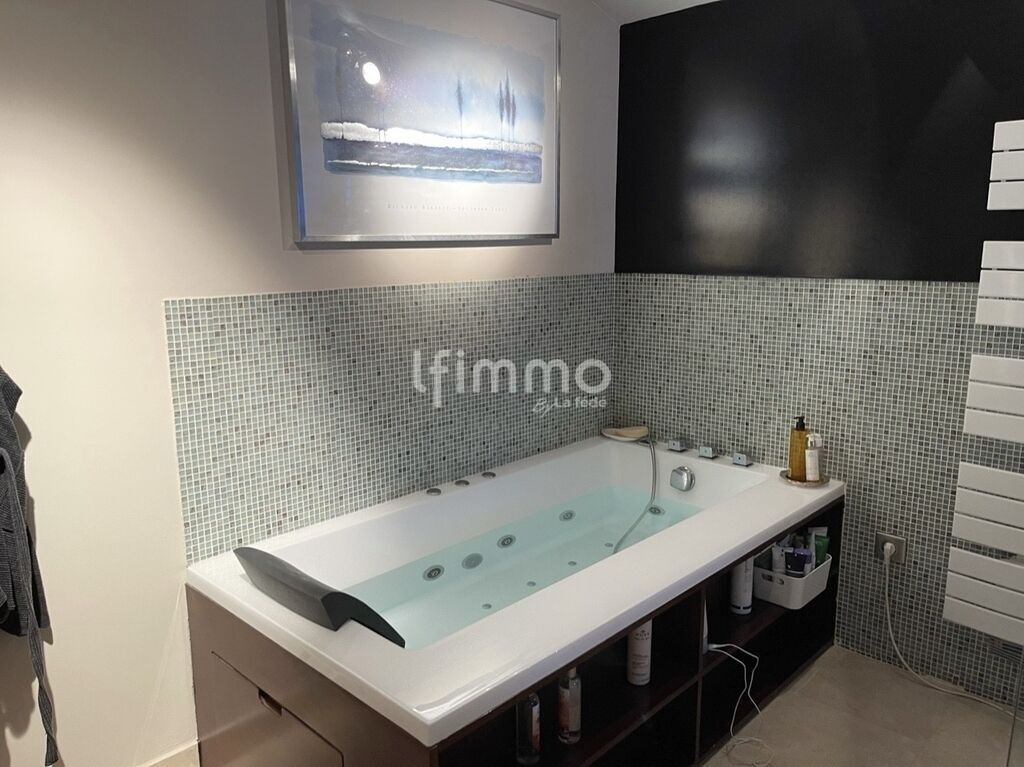 Photo 9 : Maison familiale de 185m2 avec 8 pièces