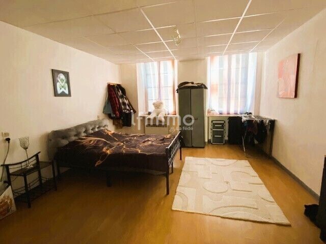 Photo 4 : Immeuble de rapport à rénover