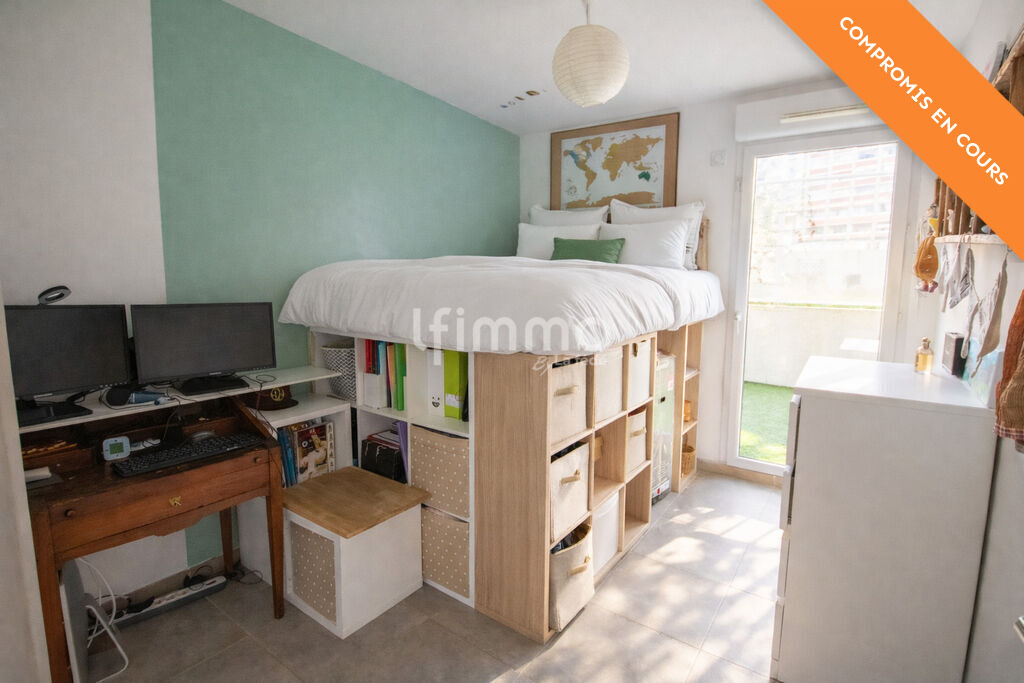 Photo 9 : Appartement T3 - belle terrasse côté jardin