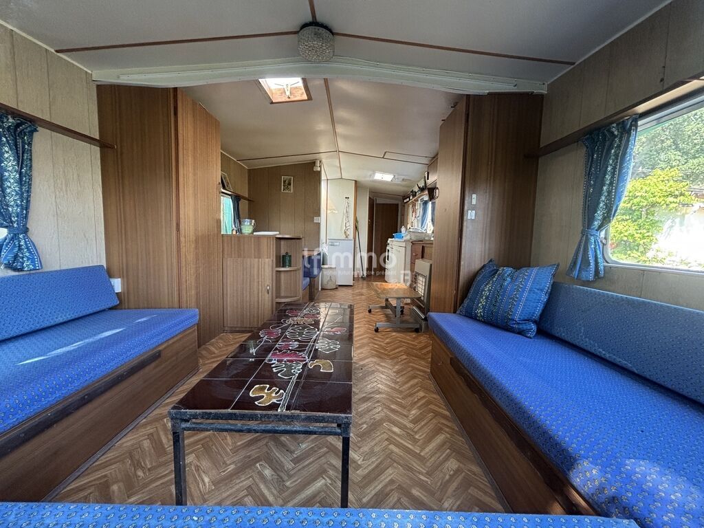 Photo 6 : Mobilhome à rénover sur terrain de 210 m2 environ
