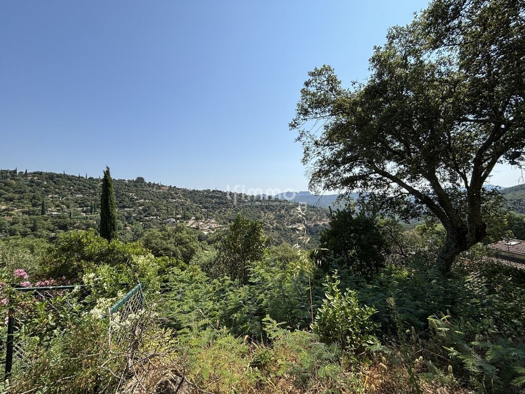 Photo 9 : Mobilhome à rénover sur terrain de 210 m2 environ