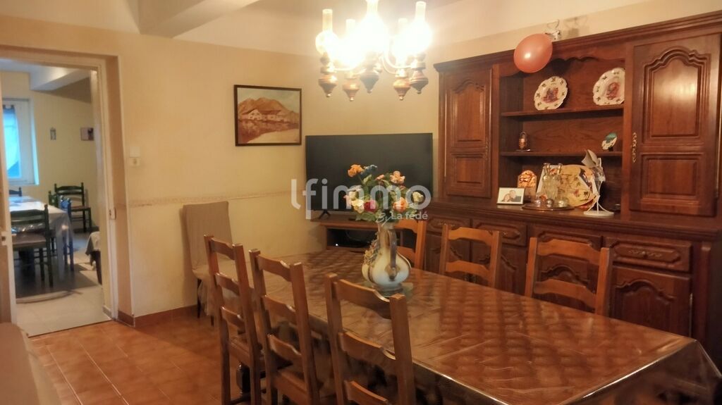 Photo 5 : Maison rénovée, grange et terrain