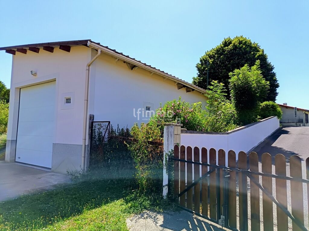 Photo 1 : Terrain d'agrément + garage à camping-car