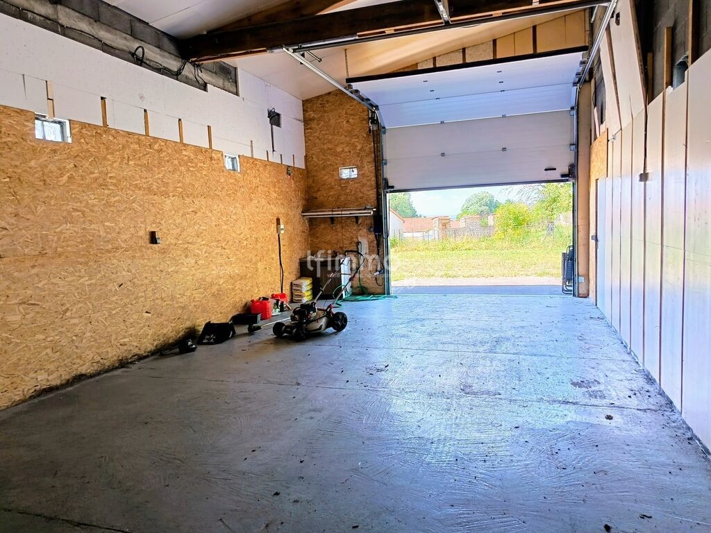 Photo 7 : Terrain d'agrément + garage à camping-car