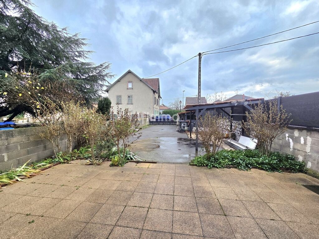 Photo 2 : Maison mitoyenne 1O2 M² à Issenheim Terrain 275 m²