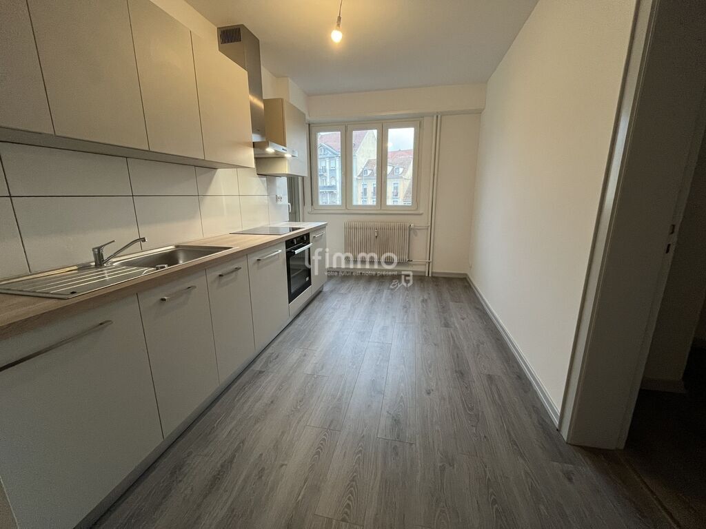 Photo 1 : Appartement T4 97m2 avec garage